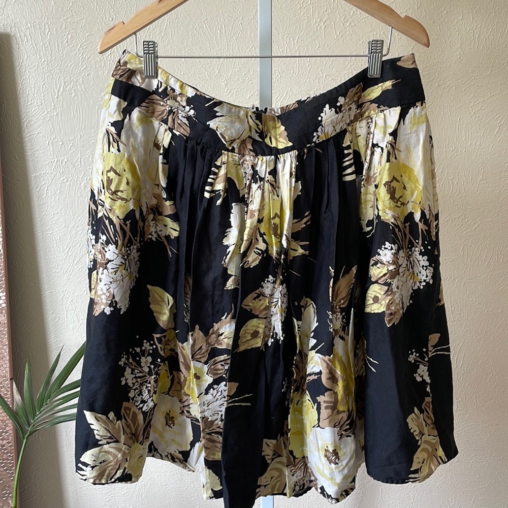Ann Taylor Loft floral soft a-line skirt
